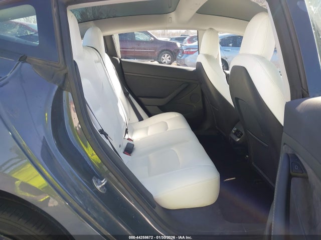 2022 TESLA MODEL 3 5YJ3E1EC1NF261525 Photo 7