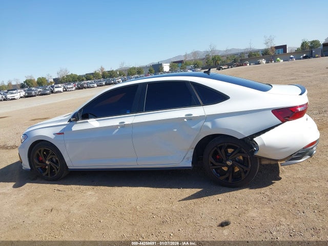44258691 :رقم المزاد ، 3VW2T7BU6RM024951 vin ، 2024 Volkswagen Jetta Gli 2.0t Autobahn مزاد بيع