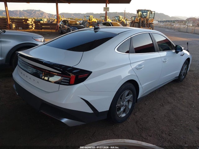 KMHL24JA6SA492631 Hyundai SONATA SE