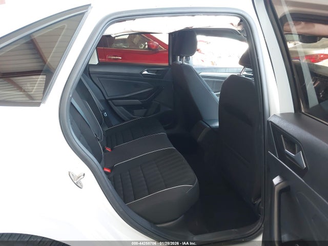 2023 VOLKSWAGEN JETTA 3VWBM7BU0PM010215 Photo 7