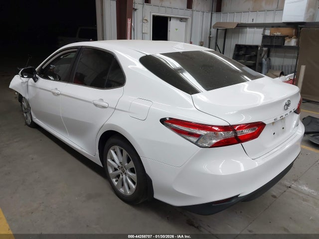 4T1C11AKXLU960872 Toyota CAMRY LE