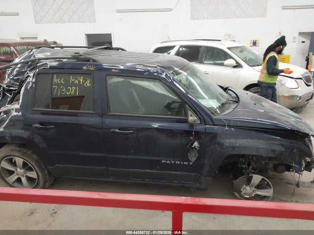 1C4NJRBB5GD713081 Jeep Patriot Sport