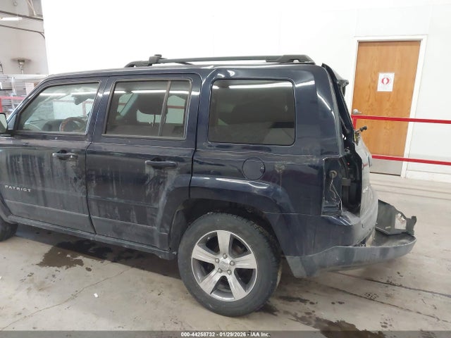 1C4NJRBB5GD713081 Jeep Patriot Sport