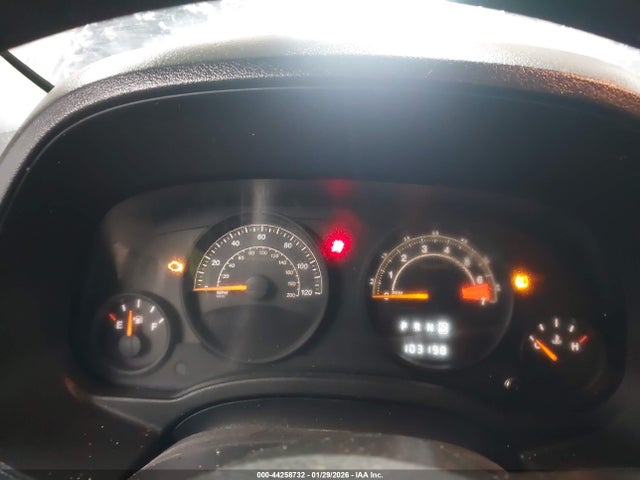 1C4NJRBB5GD713081 Jeep Patriot Sport