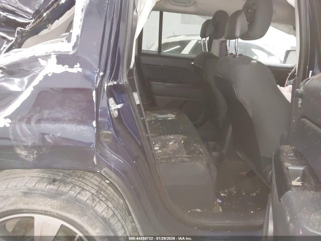 1C4NJRBB5GD713081 Jeep Patriot Sport