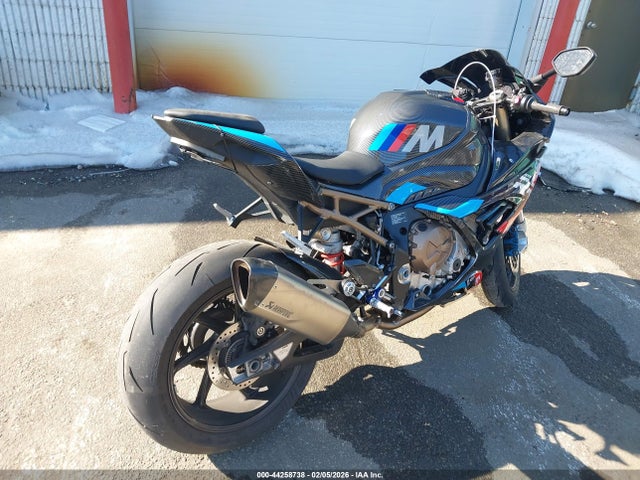 2022 BMW S 1000 WB10E2305N6F05383 Photo 3
