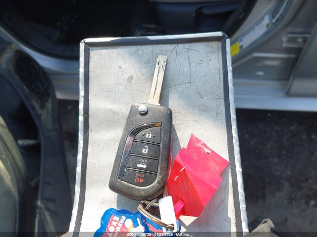 JTDEPMAE5NJ201431 Toyota COROLLA LE