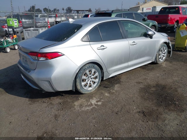 JTDEPMAE5NJ201431 Toyota COROLLA LE