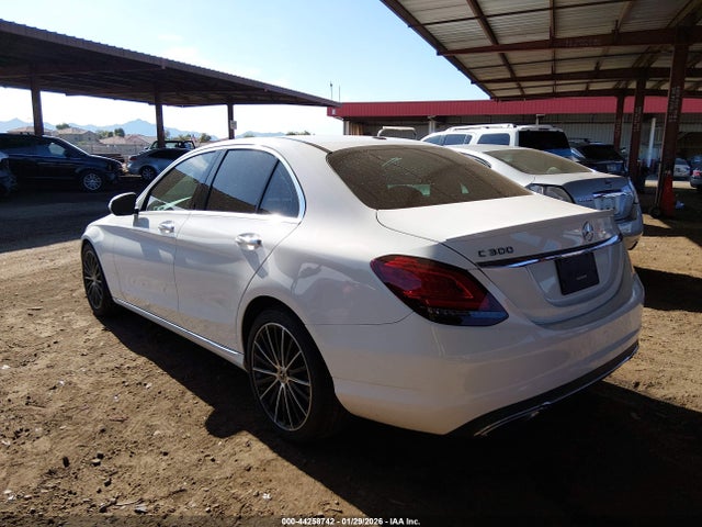 Mercedes-Benz C 300 2019 55SWF8DB6KU302401 Image 3