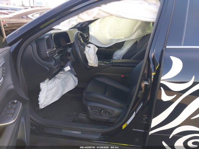 JTDAAAAF7P3017526 Toyota Crown Limited