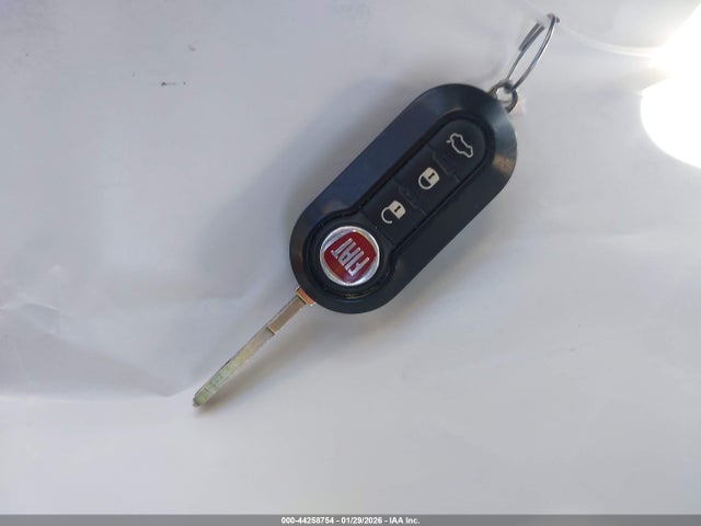 Fiat 500 POP 2015 3C3CFFAR7FT500958 Image 11