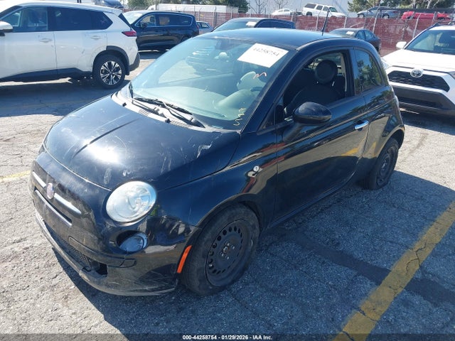 Fiat 500 POP 2015 3C3CFFAR7FT500958 Image 2