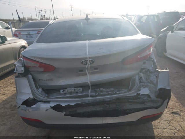 KNAFX4A64G5443505 KIA FORTE LX