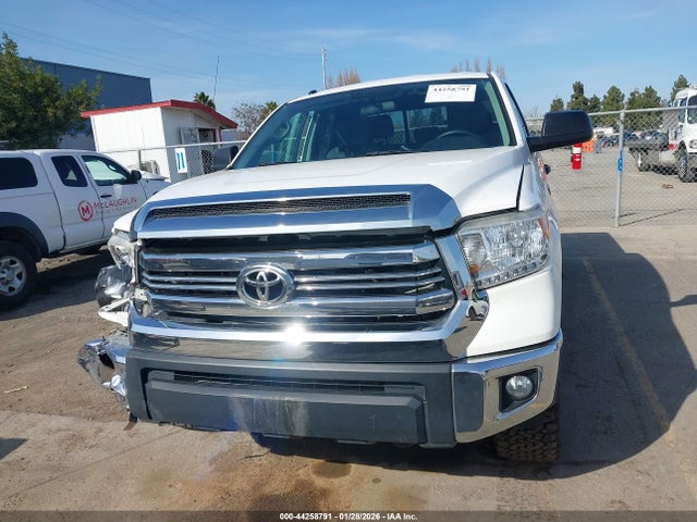 5TFUY5F14GX549287 Toyota Tundra Sr5 5.7l V8