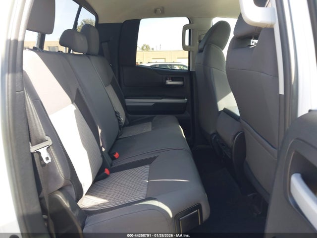 5TFUY5F14GX549287 Toyota Tundra Sr5 5.7l V8