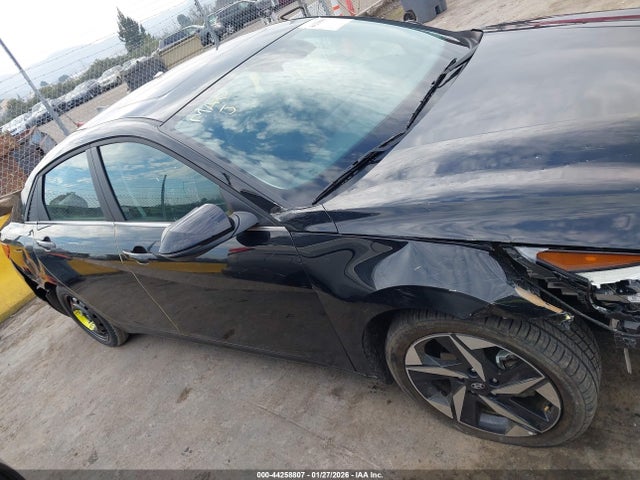 KMHLN4AJ4PU063873 Hyundai Elantra Hybrid Limited
