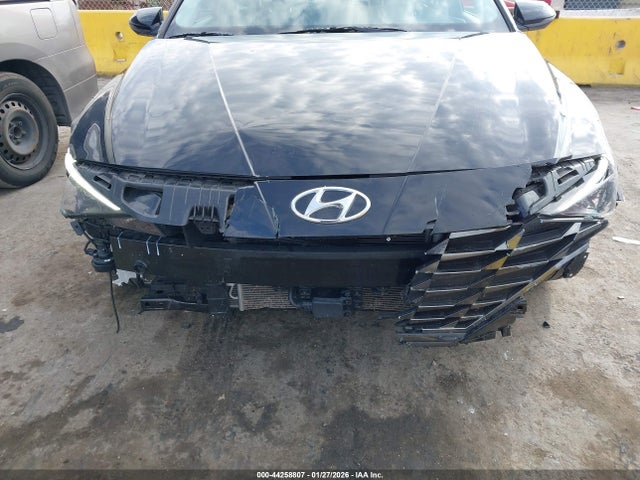 KMHLN4AJ4PU063873 Hyundai Elantra Hybrid Limited