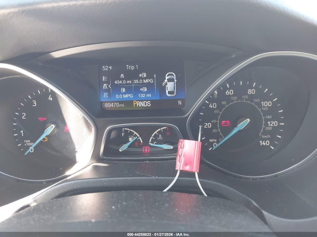 1FADP3N22HL310370 Ford Focus Titanium