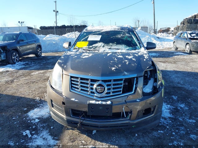 3GYFNBE34GS581218 Cadillac Srx Luxury Collection
