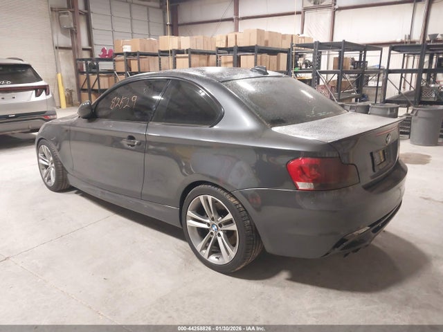 2013 BMW 135I WBAUC9C52DVY60850 Photo 2