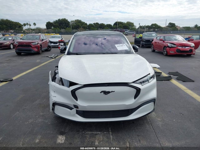 Ford Mustang Mach-e Premium 2021 3FMTK3SU8MMA59840 Image 13