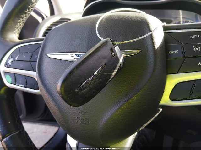 2018 CHRYSLER 300 2C3CCAAG3JH342047 Photo 10