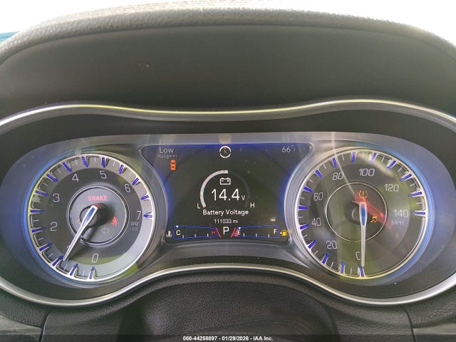 2018 CHRYSLER 300 2C3CCAAG3JH342047 Photo 6