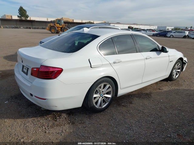 BMW 528I 2014 WBA5A5C50ED511860 Image 4