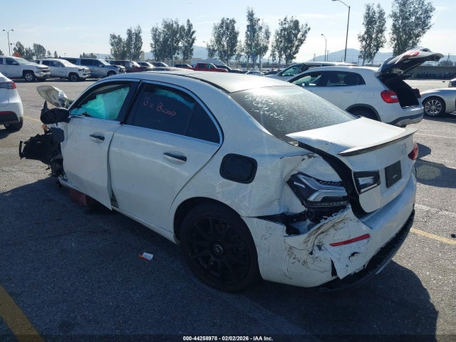 2021 MERCEDES-BENZ A 220 W1K3G4EB3MJ267861 Photo 2