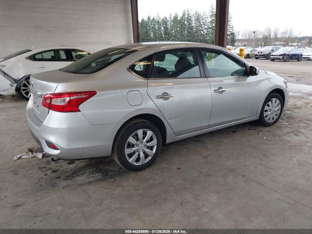 3N1AB7AP3JY283068 Nissan SENTRA S