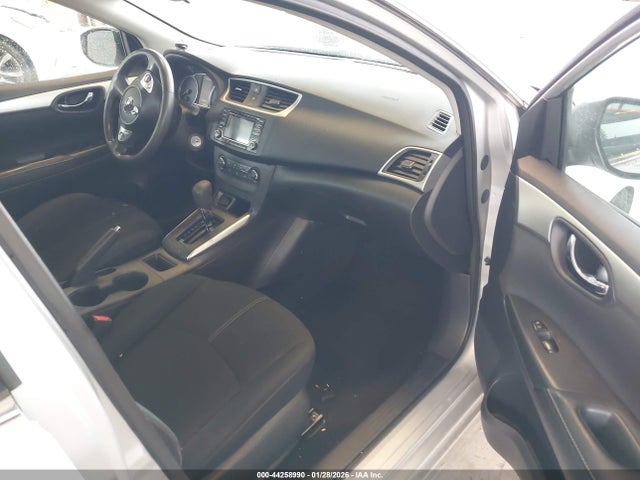 3N1AB7AP3JY283068 Nissan SENTRA S