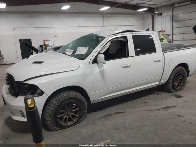 Продажа на аукционе авто 2016 Ram 1500 Sport, vin: 1C6RR7MTXGS324024, номер лота: 44258997