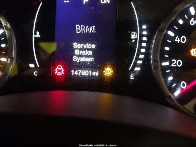 Jeep Renegade 75th Anniversary 2016 ZACCJBBT0GPE02408 Image 7