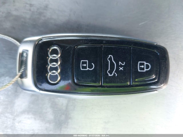 WA1LAAGE6PB009005 Audi E-tron Premium Plus Quattro