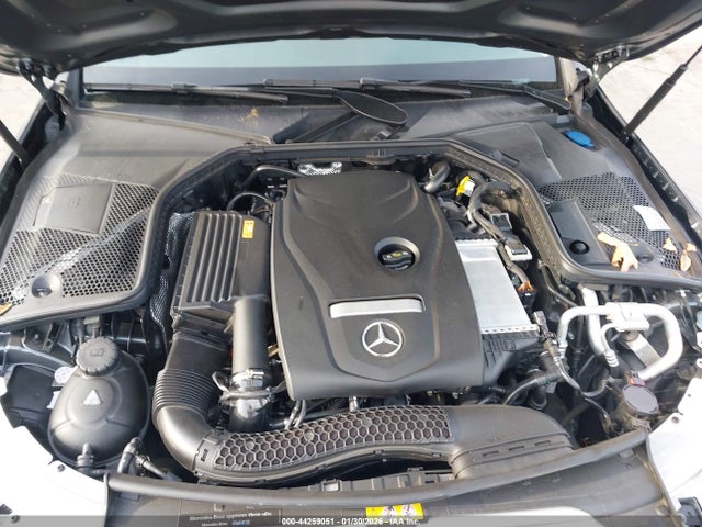 55SWF4JB3HU211236 Mercedes-Benz C 300