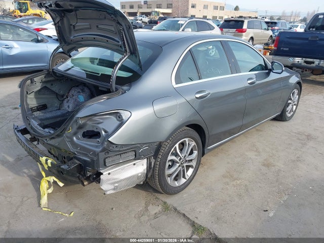 55SWF4JB3HU211236 Mercedes-Benz C 300