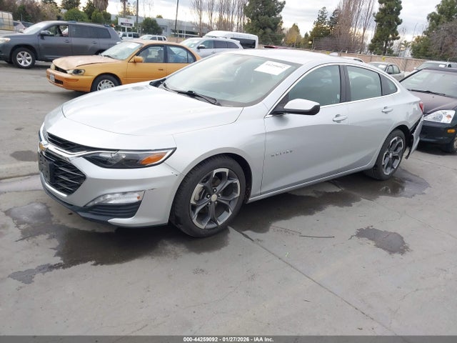 1G1ZD5STXNF140151 Chevrolet Malibu Fwd Lt