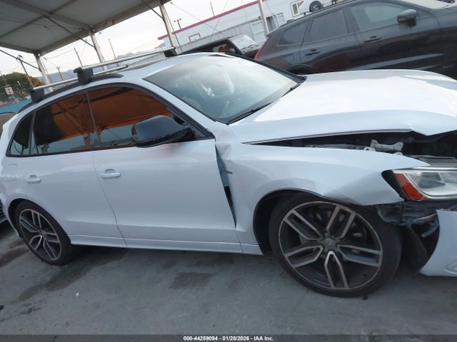 WA1D7AFP6GA130323 Audi Q5 3.0t Premium Plus