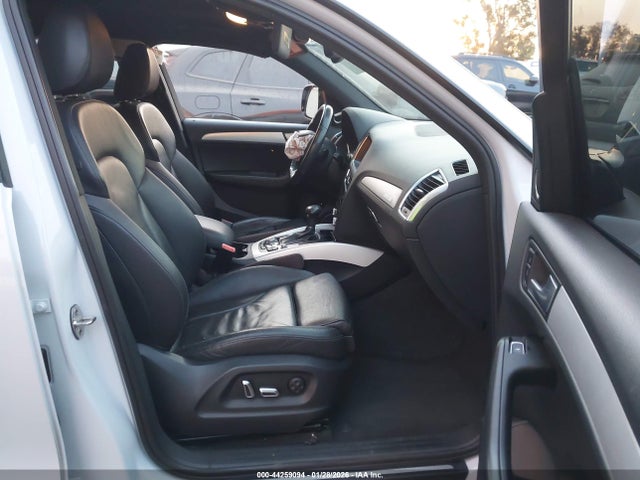 WA1D7AFP6GA130323 Audi Q5 3.0t Premium Plus