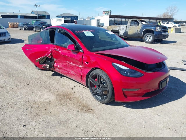 2021 TESLA MODEL 3 5YJ3E1ECXMF055814 Photo 0