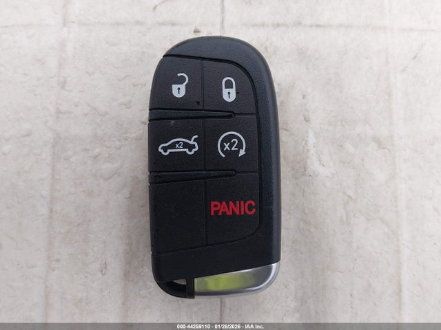 1C4PJMCS7FW768726 Jeep Cherokee Latitude
