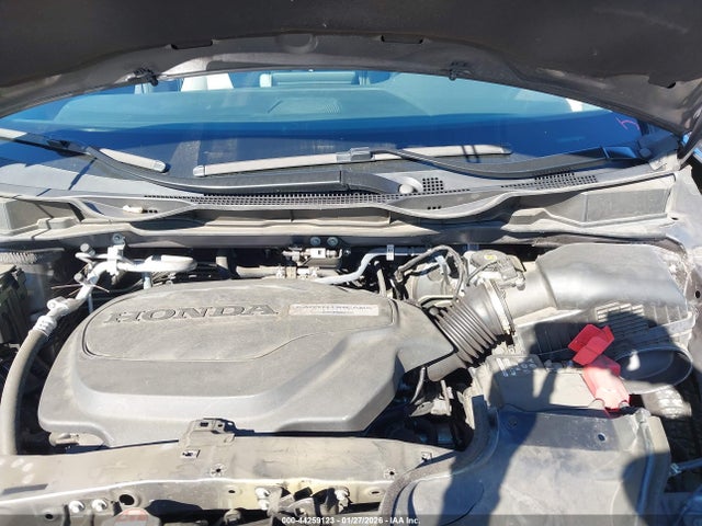 5FNRL6H70JB080812 Honda Odyssey Ex-l