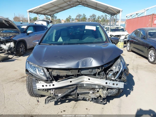 5FNRL6H70JB080812 Honda Odyssey Ex-l