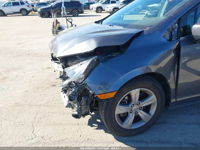 5FNRL6H70JB080812 Honda Odyssey Ex-l