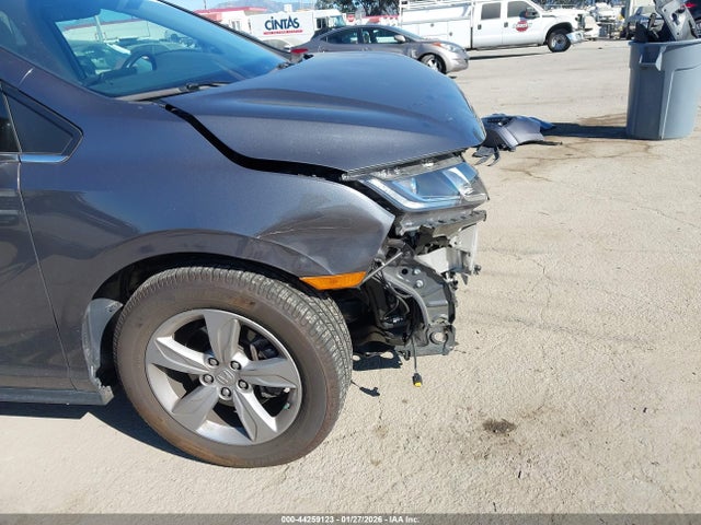5FNRL6H70JB080812 Honda Odyssey Ex-l