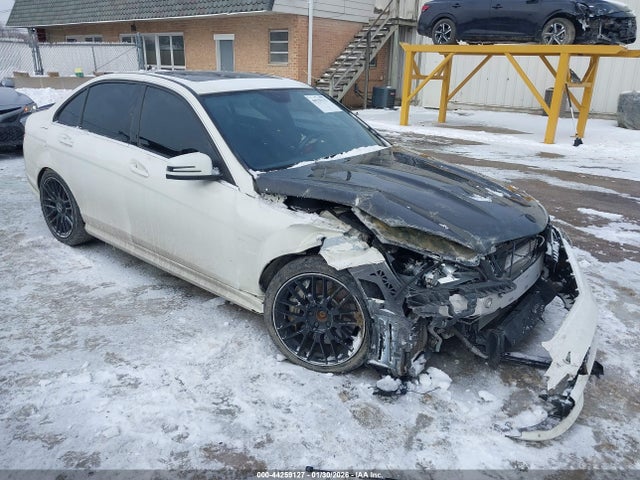 2010 MERCEDES-BENZ C 63 AMG WDDGF7HB4AF404144