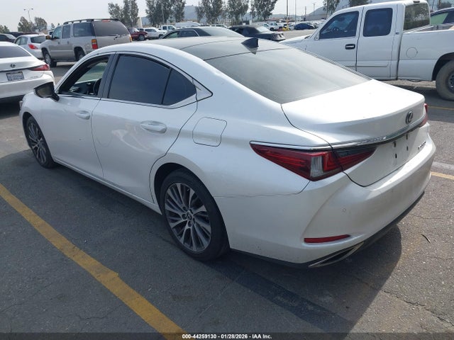 58ABZ1B16KU010736 Lexus ES 350