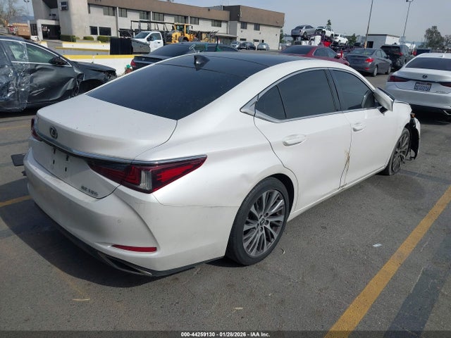 Lexus ES 350 2019 58ABZ1B16KU010736 Image 4