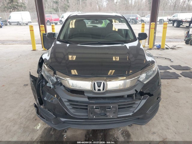 3CZRU6H38KG720815 Honda HR-V LX