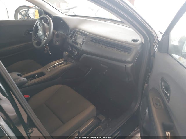 3CZRU6H38KG720815 Honda HR-V LX